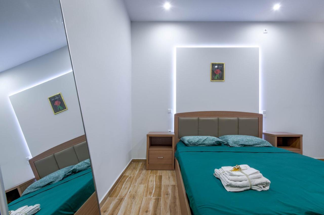Renovated 2Bd House Close To Pireus Port Eksteriør bilde