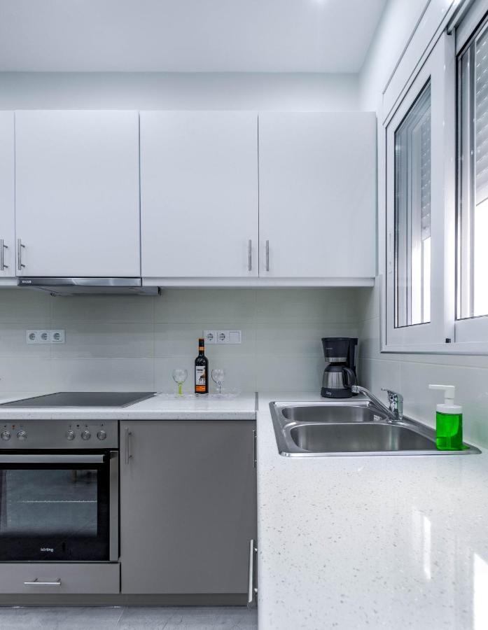 Renovated 2Bd House Close To Pireus Port Eksteriør bilde